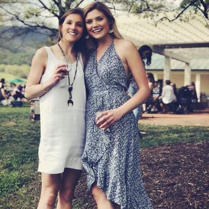 Meet your Posher, Liv